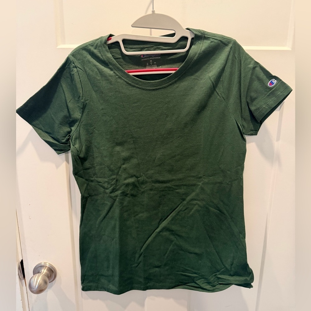 Champion Women’s Green T-Shirt Medium Crewneck Logo Tee